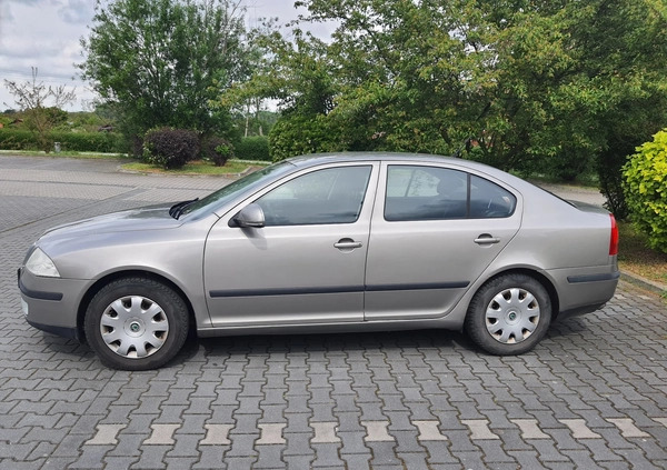 Skoda Octavia cena 14000 przebieg: 362000, rok produkcji 2011 z Nysa małe 79